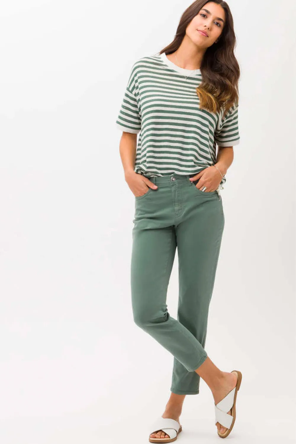 Brax Mary S Ultralight: Modern five-pocket jeans 71-7558