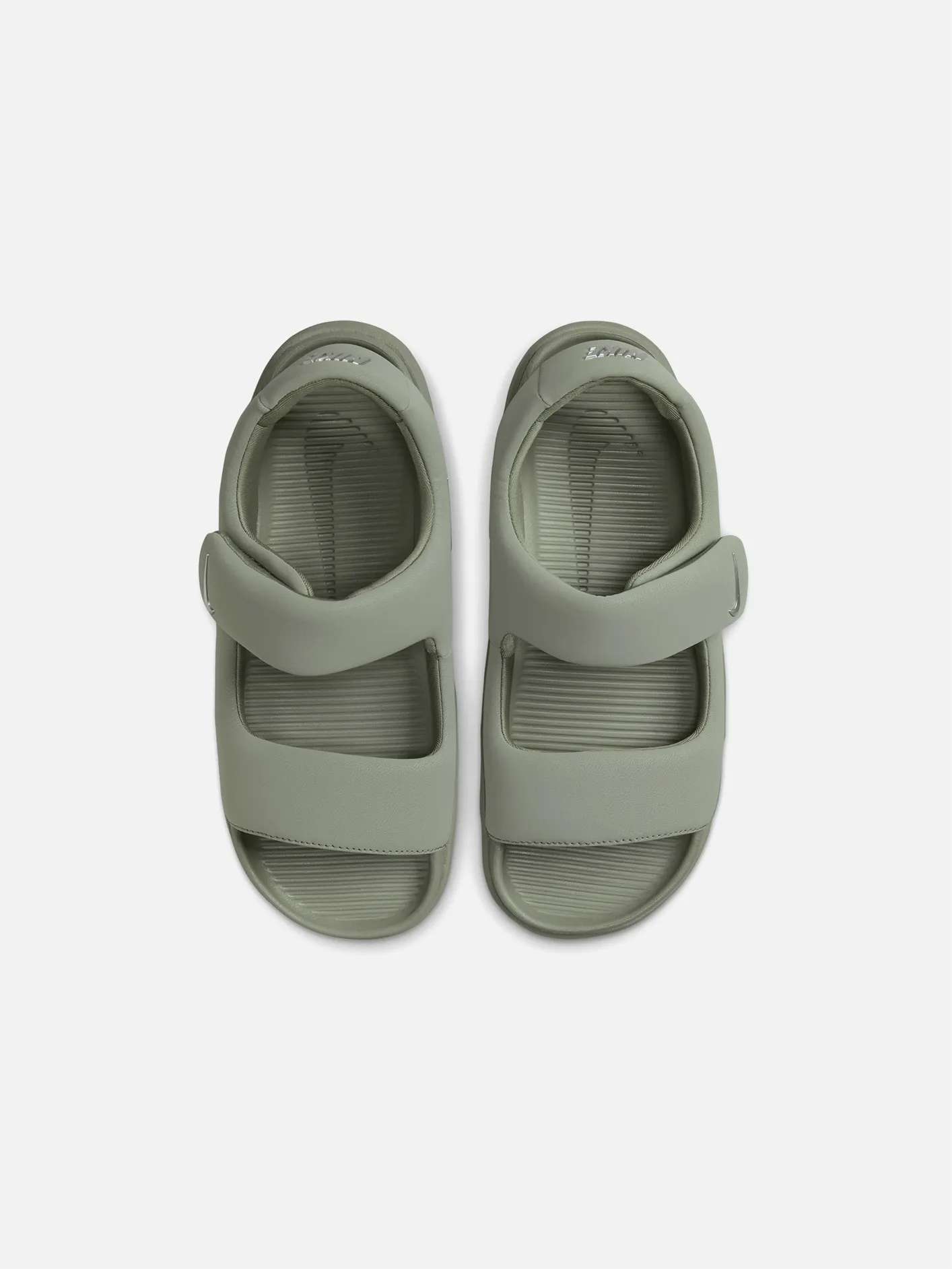 Calm Sandal "Light Army"