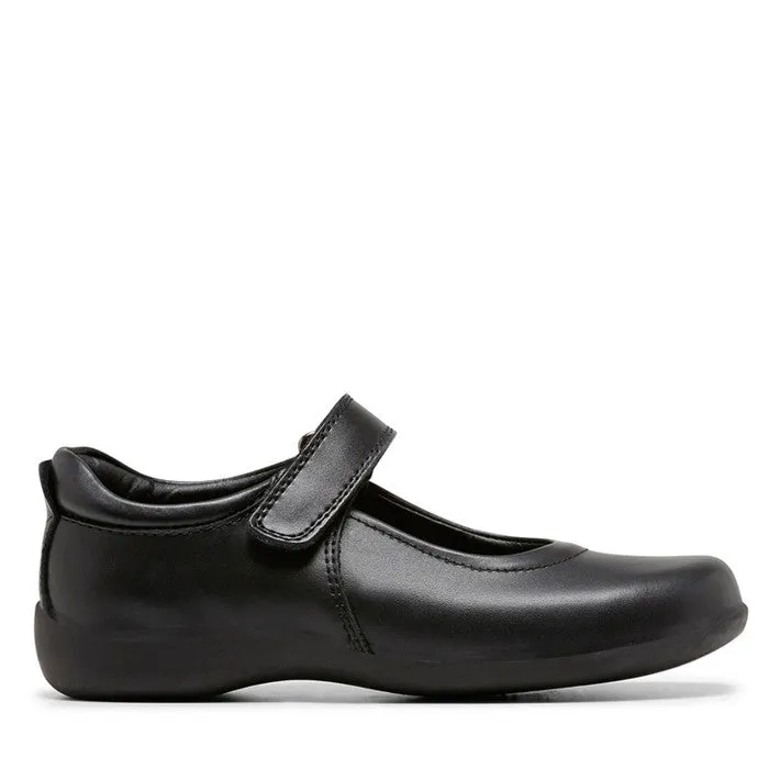 Clarks Elise Junior E  Width - Black