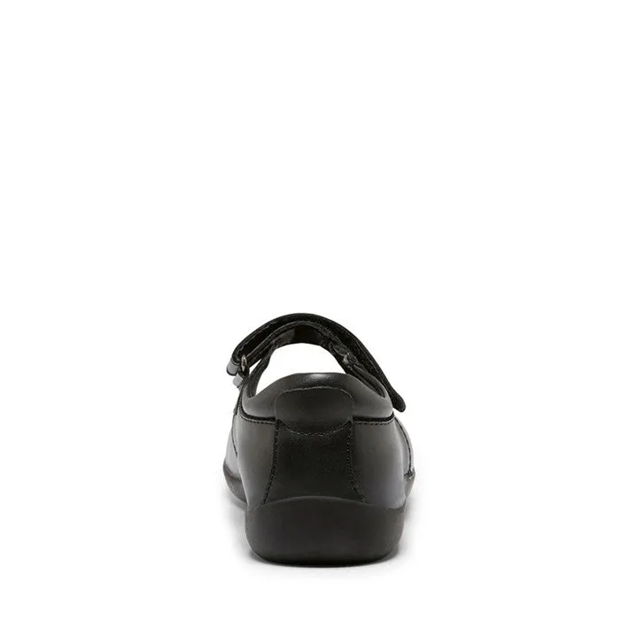 Clarks Elise Junior E  Width - Black