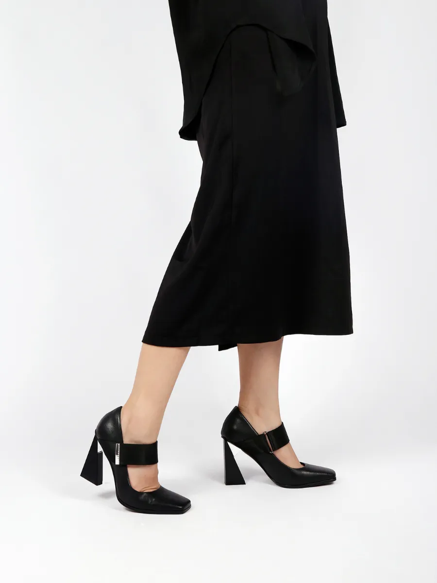 Geometric Heel Leather Mary Jane Black