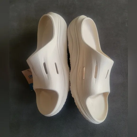 Hoka Ora Recovery Slides 3 Comfort Sandals US Men's 11 / Women's 13, Vanilla, NE
