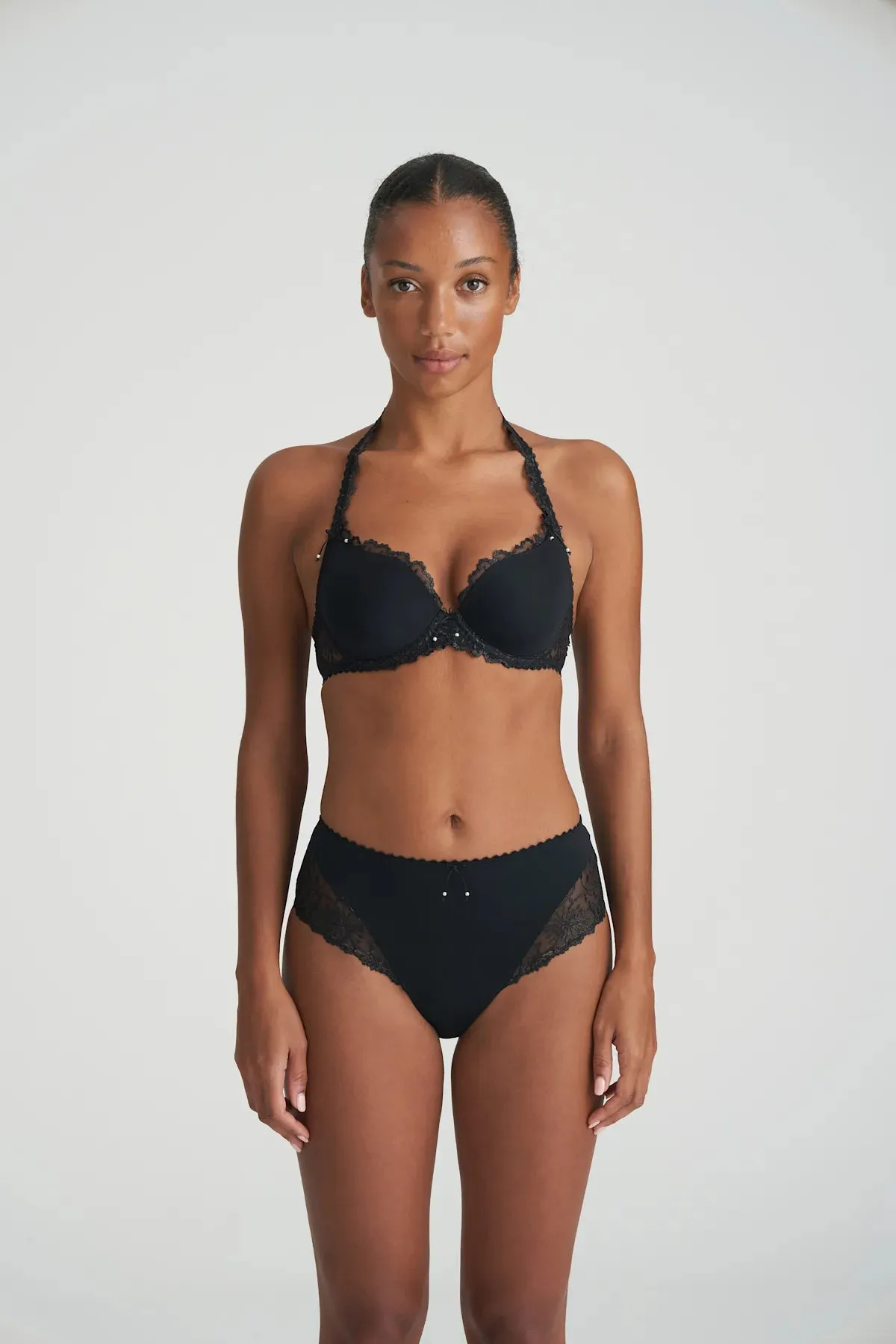 Jane Padded Heartshape Bra In Black - Marie Jo