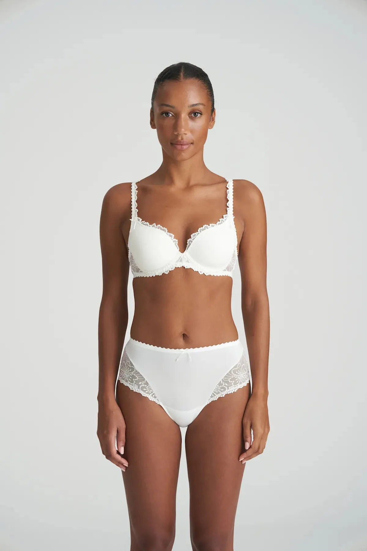 Jane Padded Heartshape Bra In Natural - Marie Jo