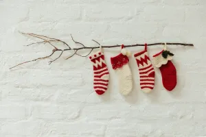 Janie Crow - Janie's Festive Stockings - Crochet Pattern Book