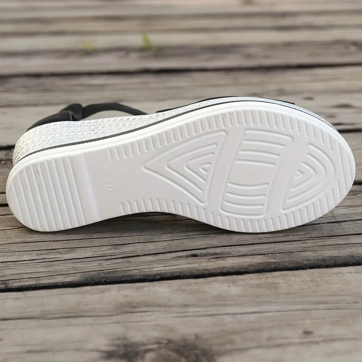 Kaida | Comfortable Platform Sandals