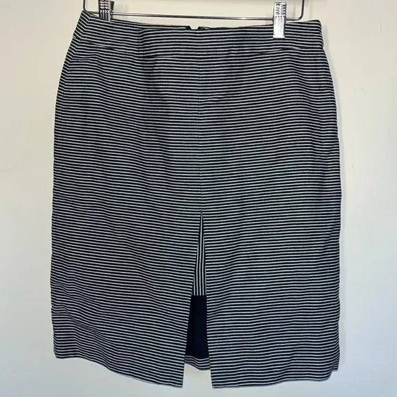 Kate Spade Saturday striped skirt blue &amp; white sz 4