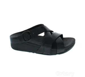 LA SANDAL WITH CRISS CROSS STRAPS /BUCKLE