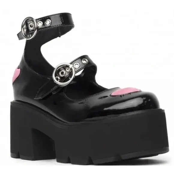 Lamoda Ironic Platform Mary Janes Black Patent Leacher NEW Size 6.5
