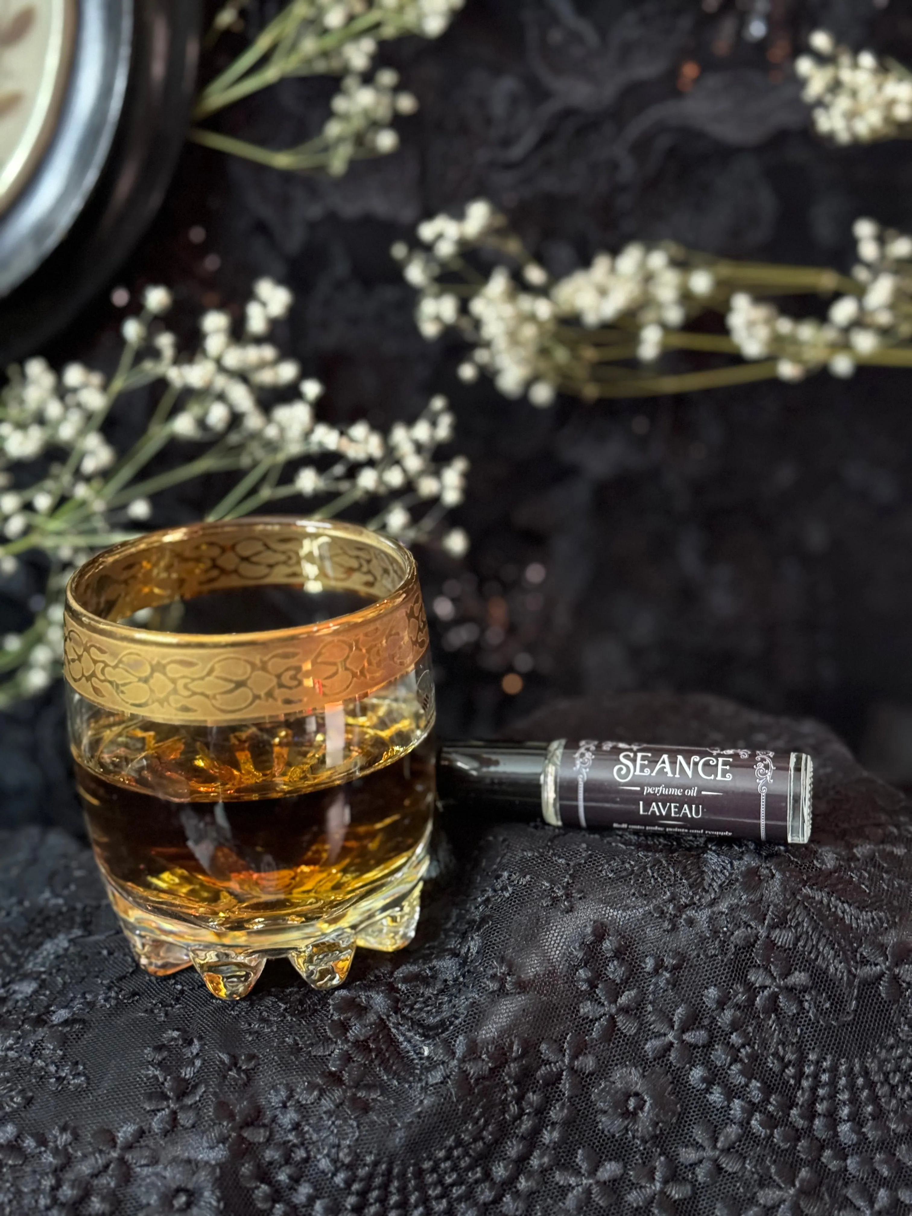 Laveau perfume oil (sandalwood, bourbon)