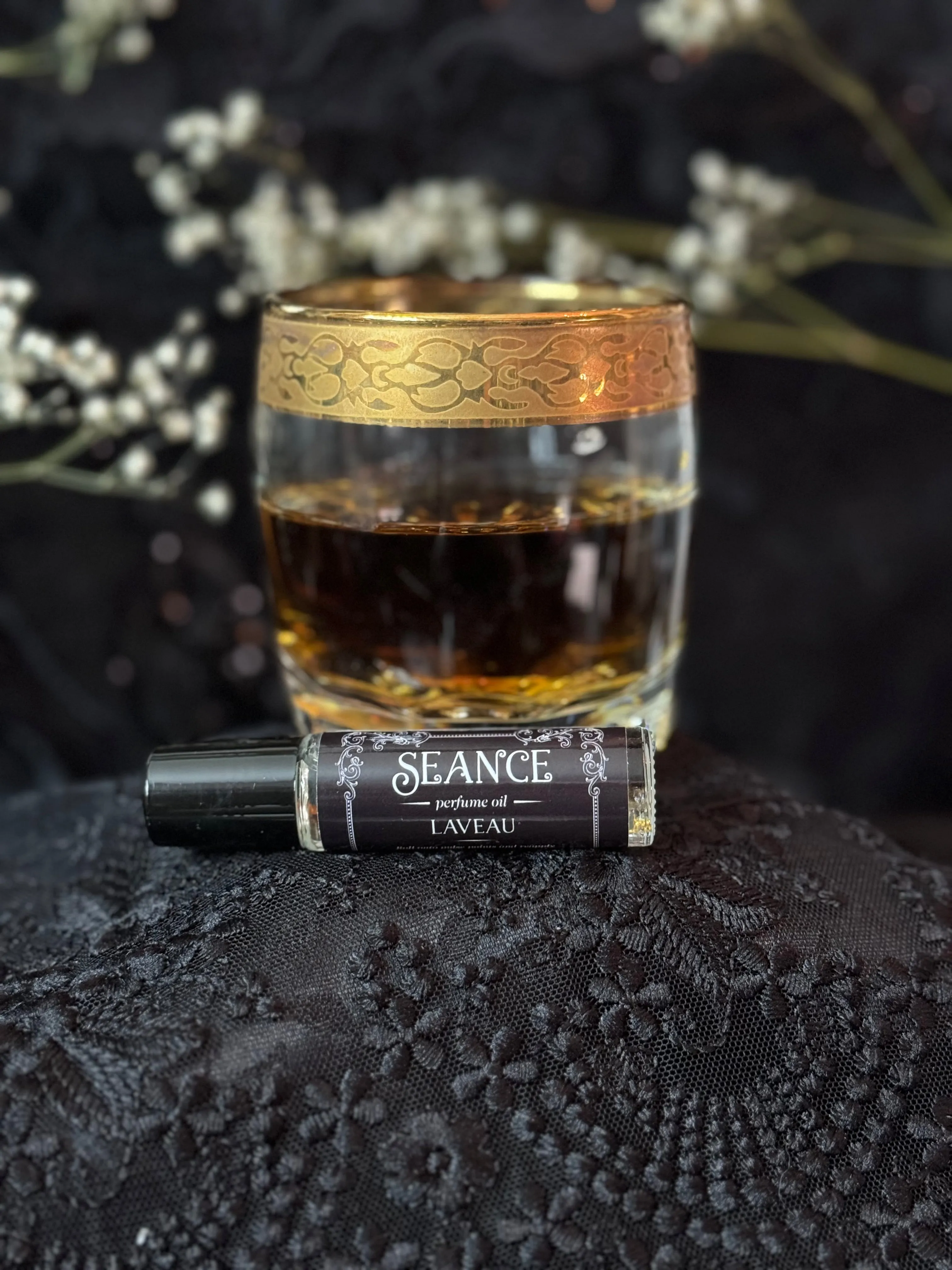 Laveau perfume oil (sandalwood, bourbon)