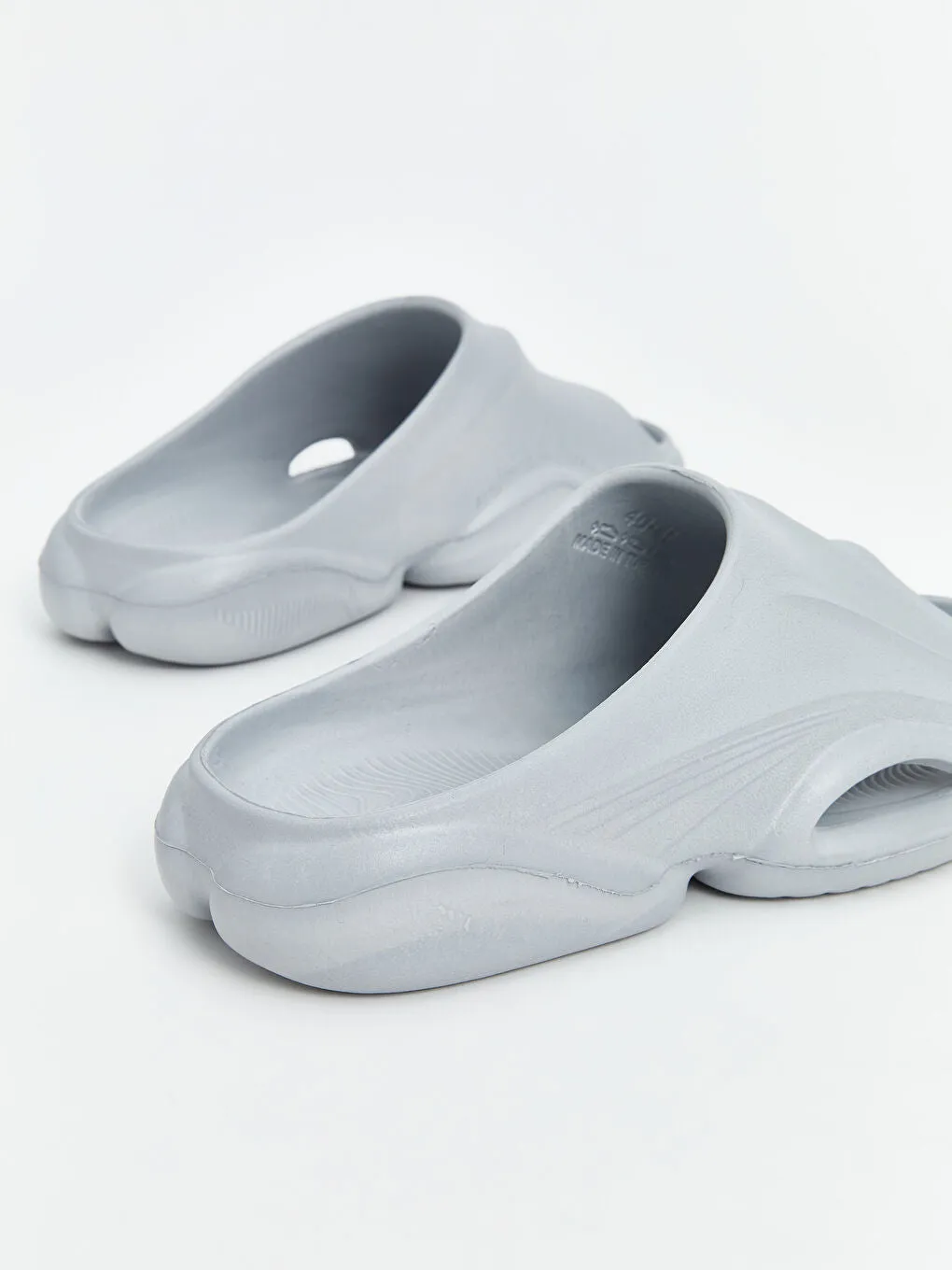 LCW STEPS Grey Thick Soled Men Home Slippers