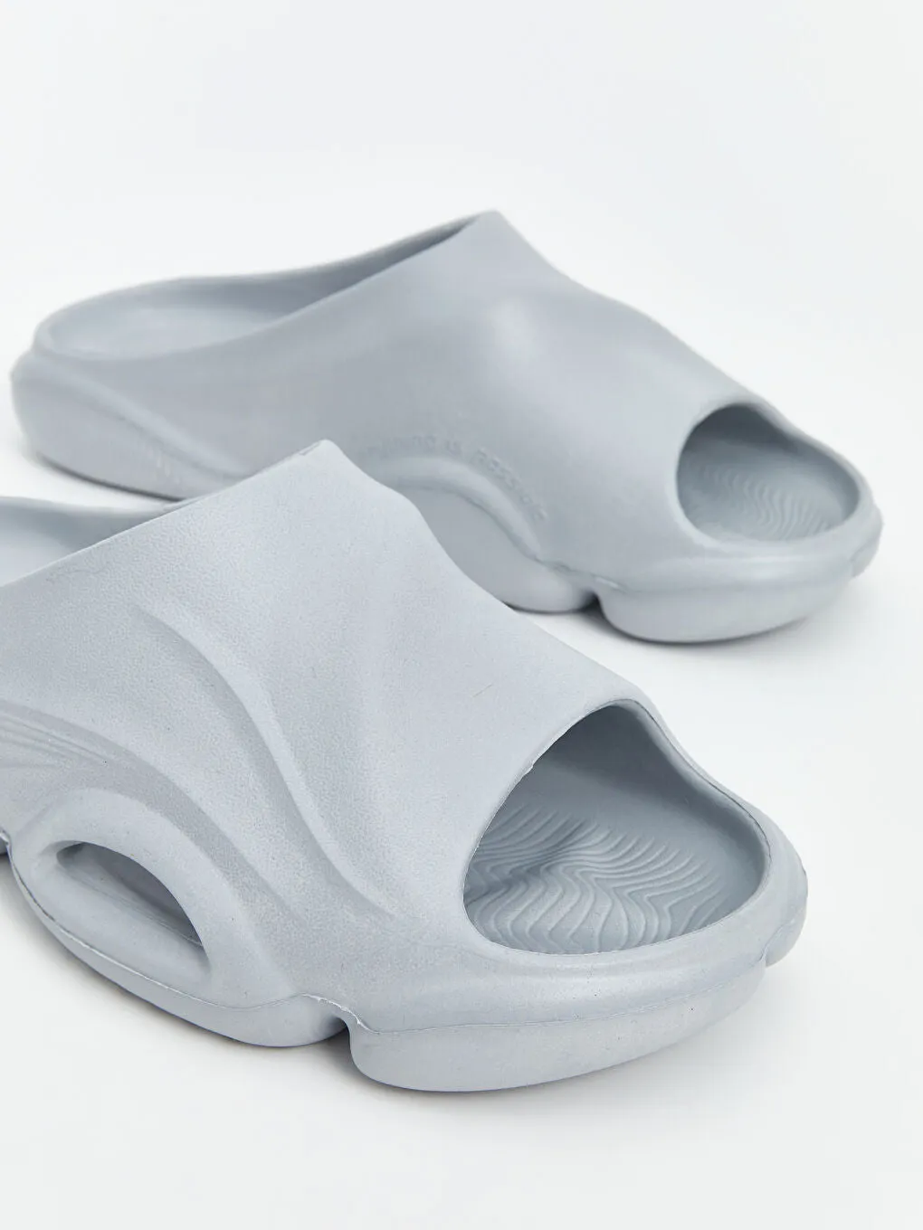 LCW STEPS Grey Thick Soled Men Home Slippers