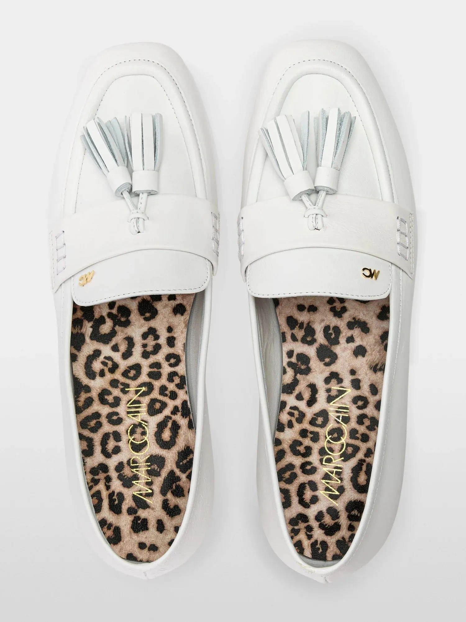 Marc Cain Off White Rethink Together soft mossacin shoe