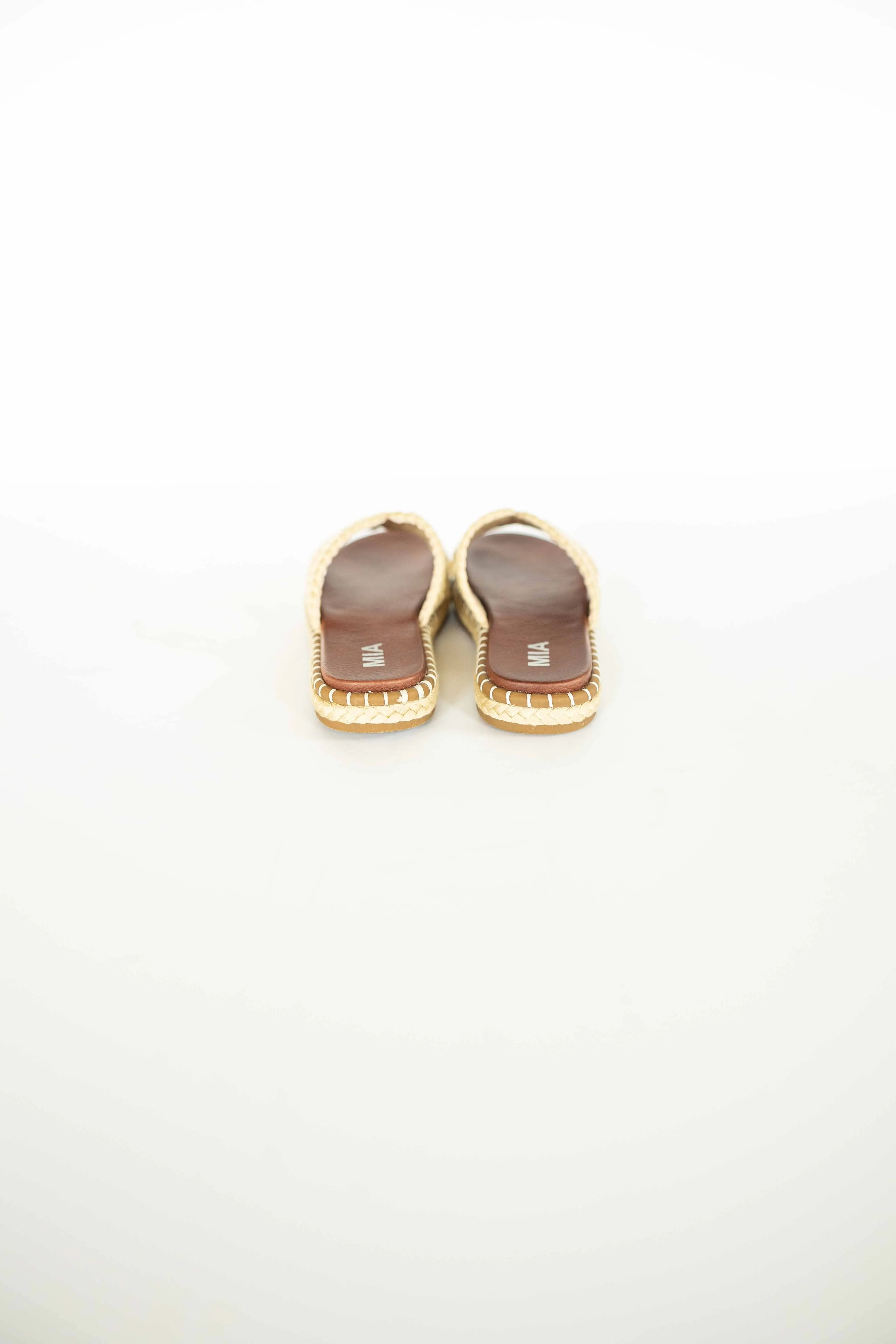 [MIA] SIRAH WOVEN SANDAL