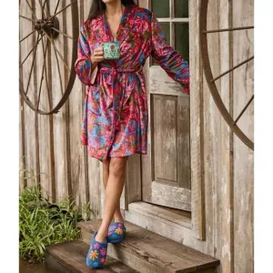NEW NATURAL LIFE cozy blanket robe in pink red folk floral