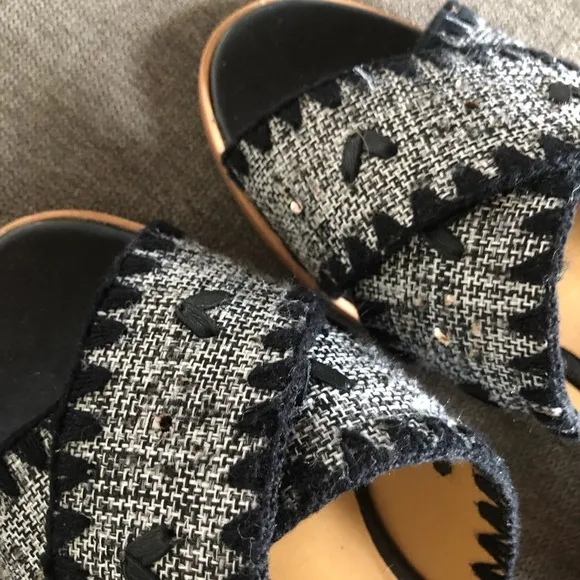 NWOT Jack Rogers Lindsey textile sandal
