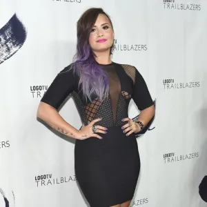 PATCHWORK GEOMETRIC MESH DRESS