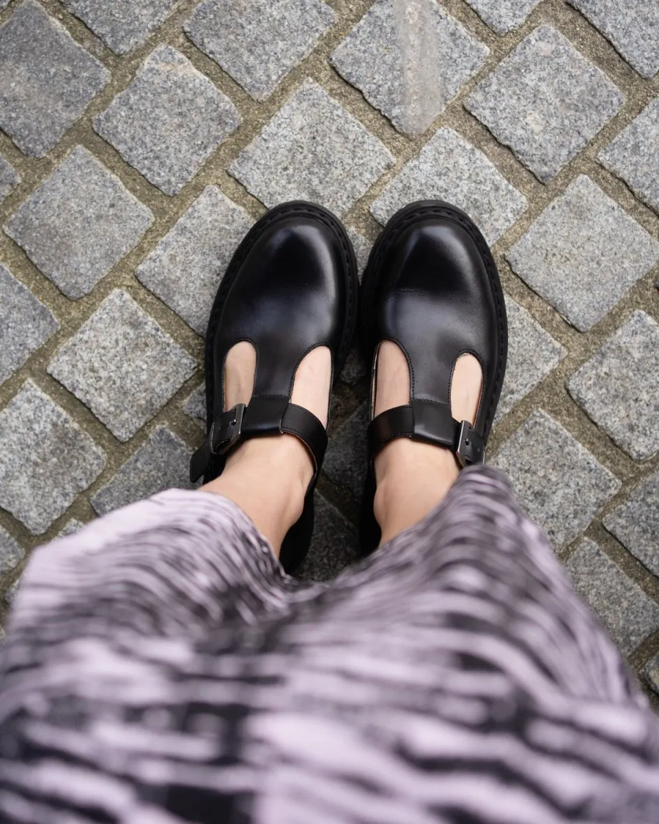Spike Sandal - Black Leather