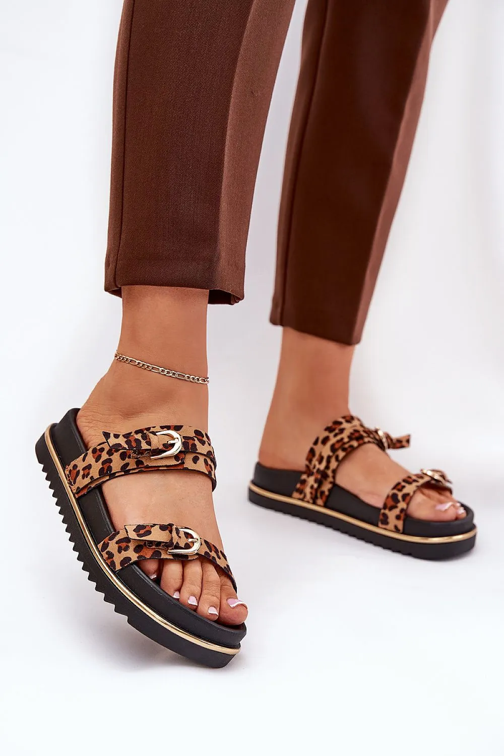 Stylish women's platform sandals
