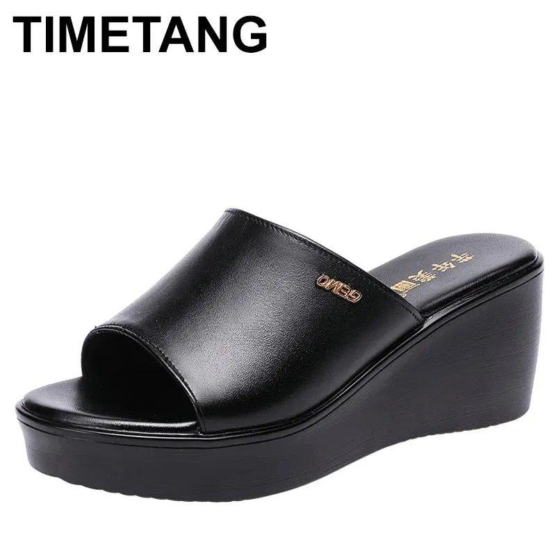 Top Cowhide Slope Heel Slippers Women's Outerwear Fashionable Sandals 2024 Summer Fish Mouth Leather Slipper Black White