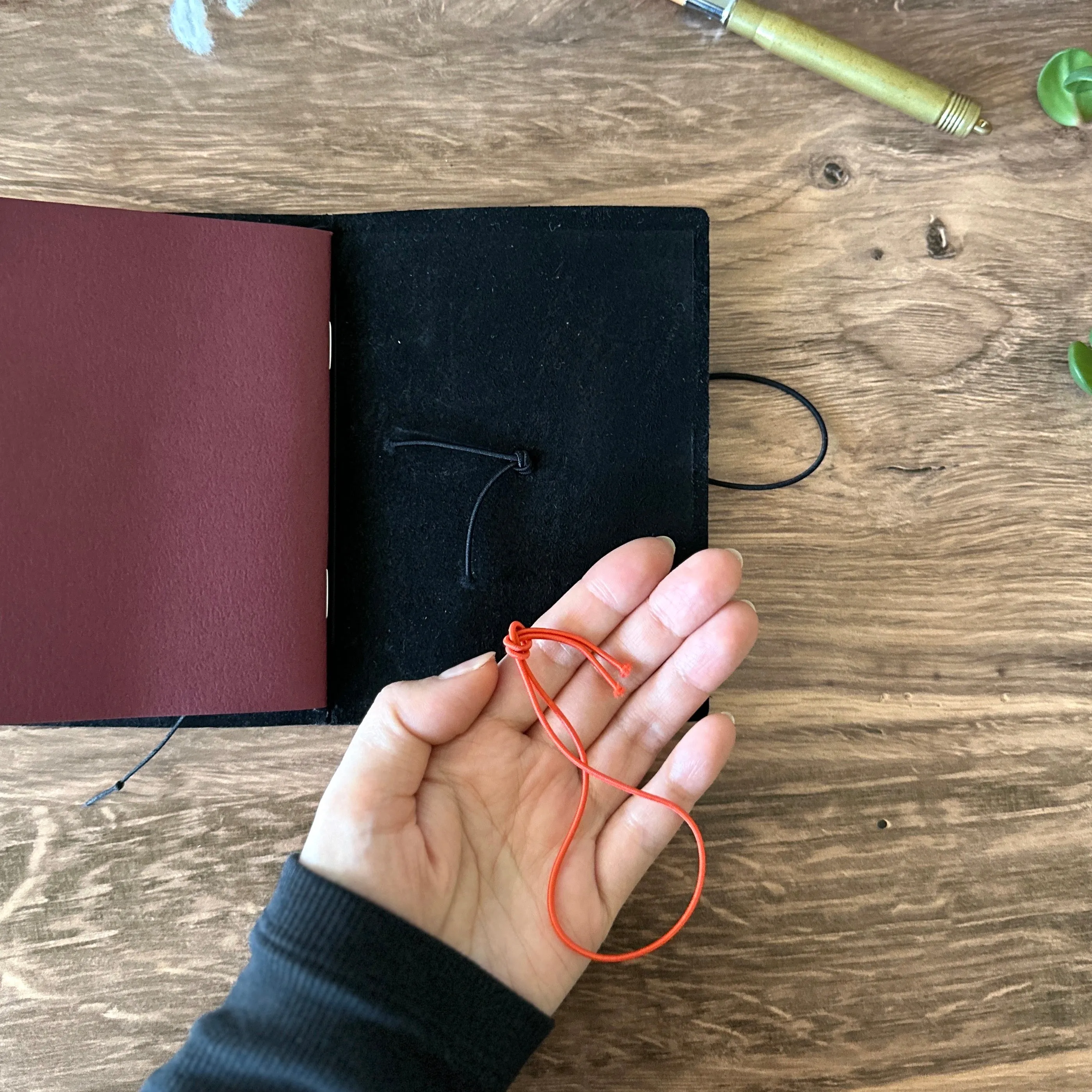 [TRC] Traveler's Notebook // Black (PASSPORT)