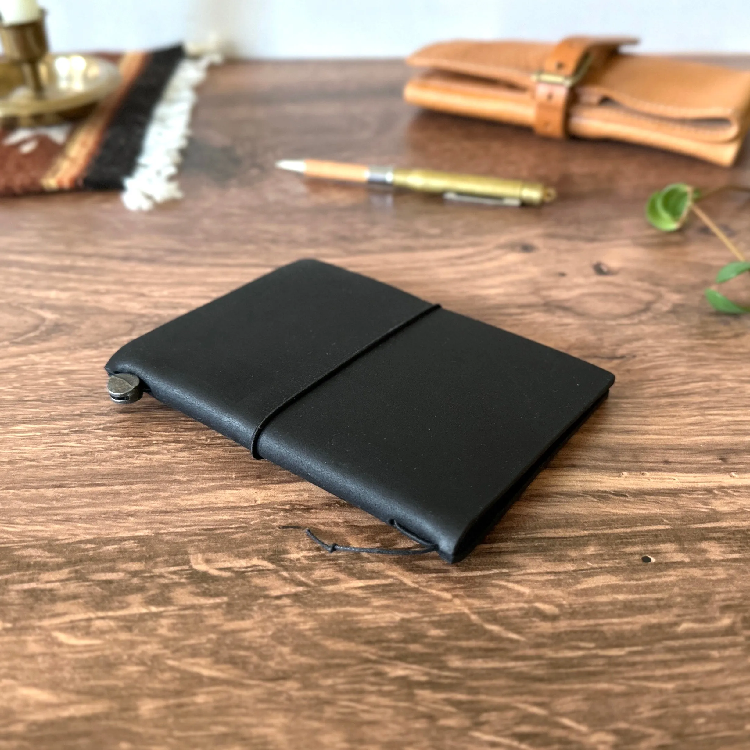 [TRC] Traveler's Notebook // Black (PASSPORT)