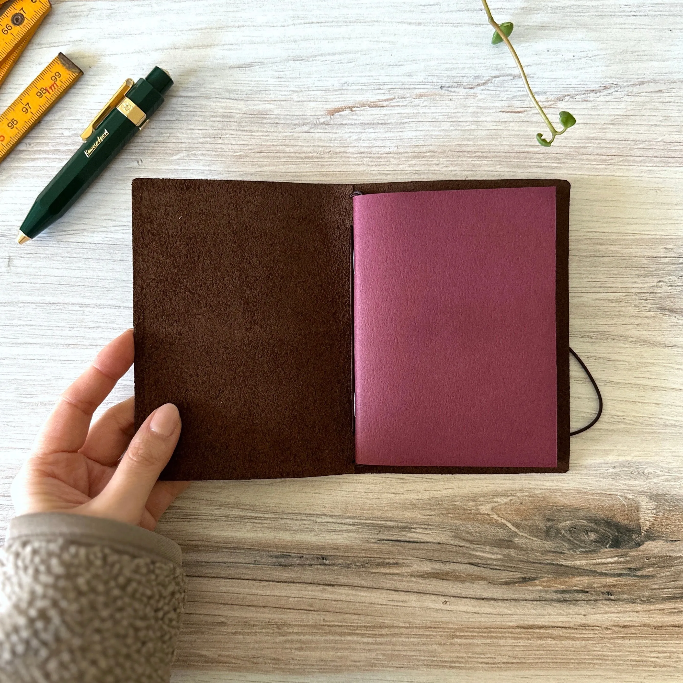 [TRC] Traveler's Notebook // Brown (PASSPORT)