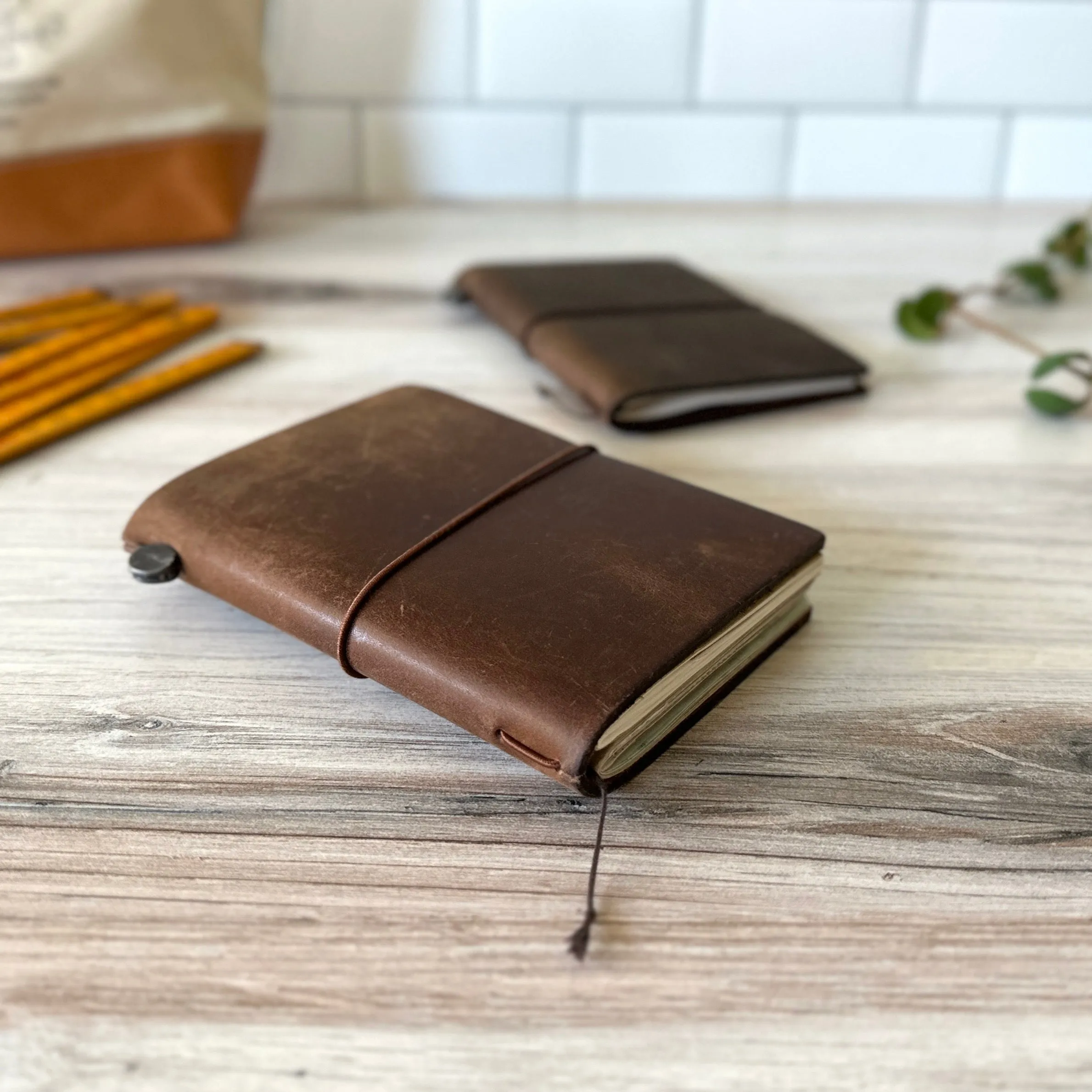 [TRC] Traveler's Notebook // Brown (PASSPORT)