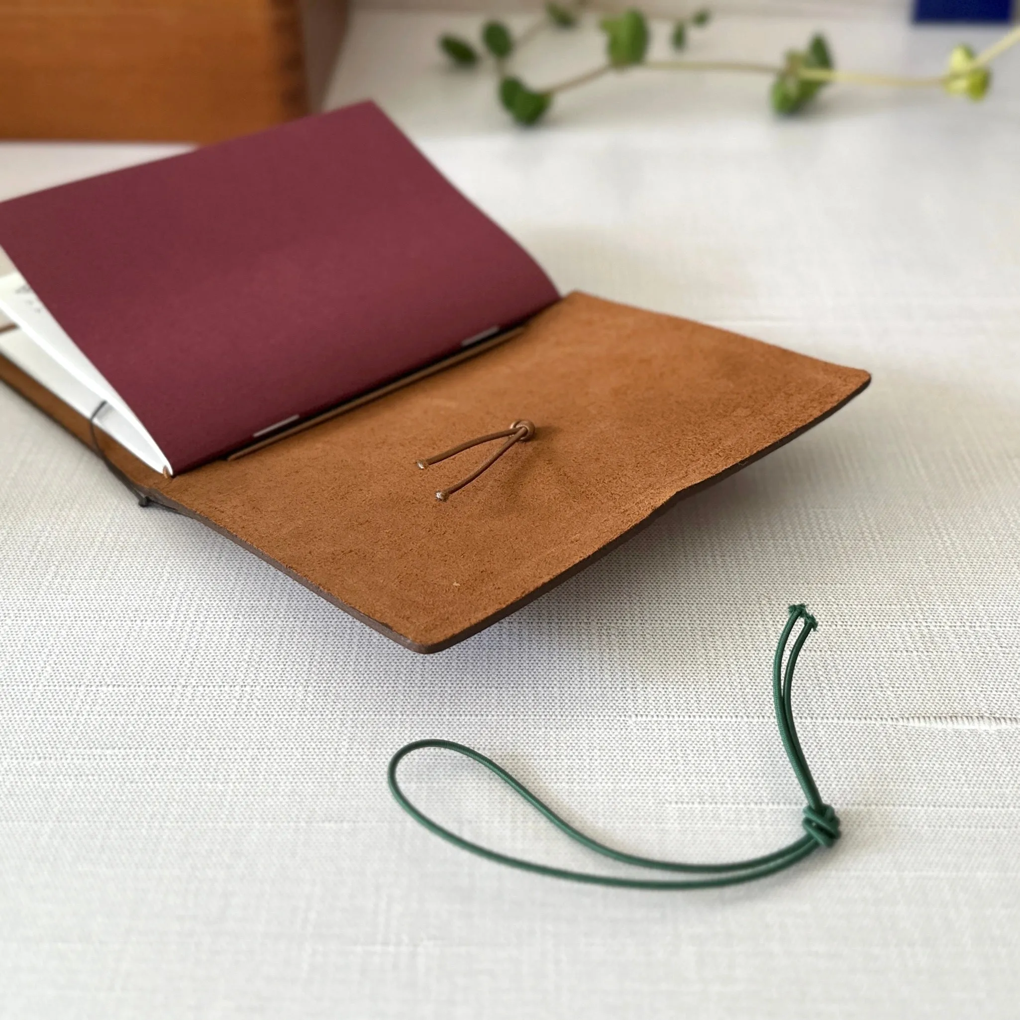 [TRC] Traveler's Notebook // Camel (PASSPORT)