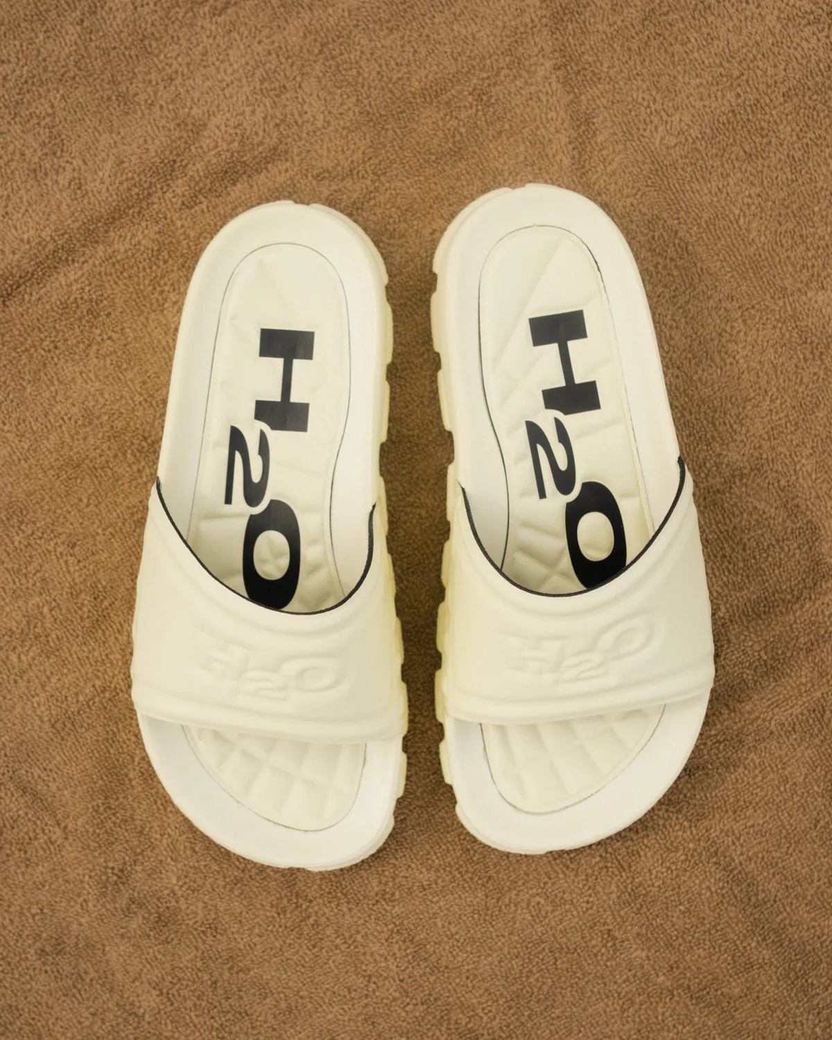 Trek Sandal - Pale Banana