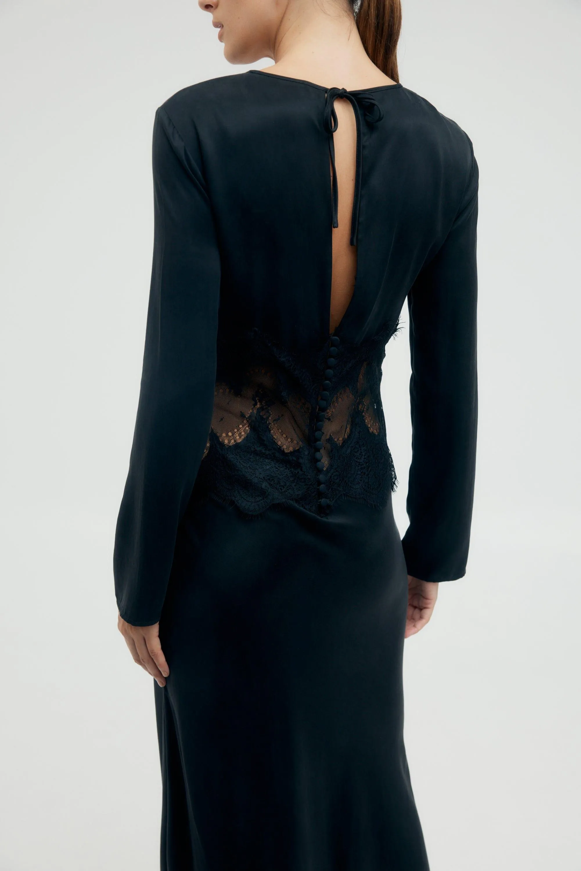 VISIONS LACE TRIM LS MAXI DRESS | EBONY