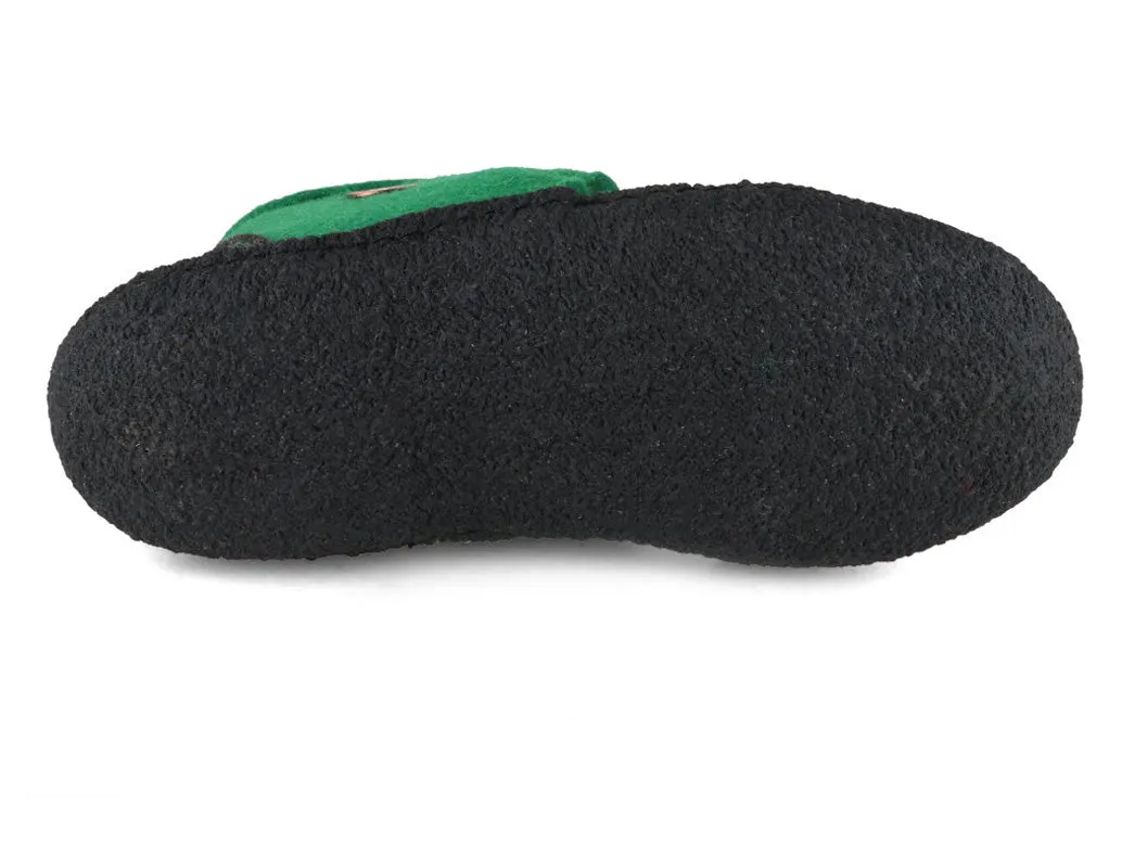WoolFit Hand-felted Barefoot Slippers 'Nomad', green black