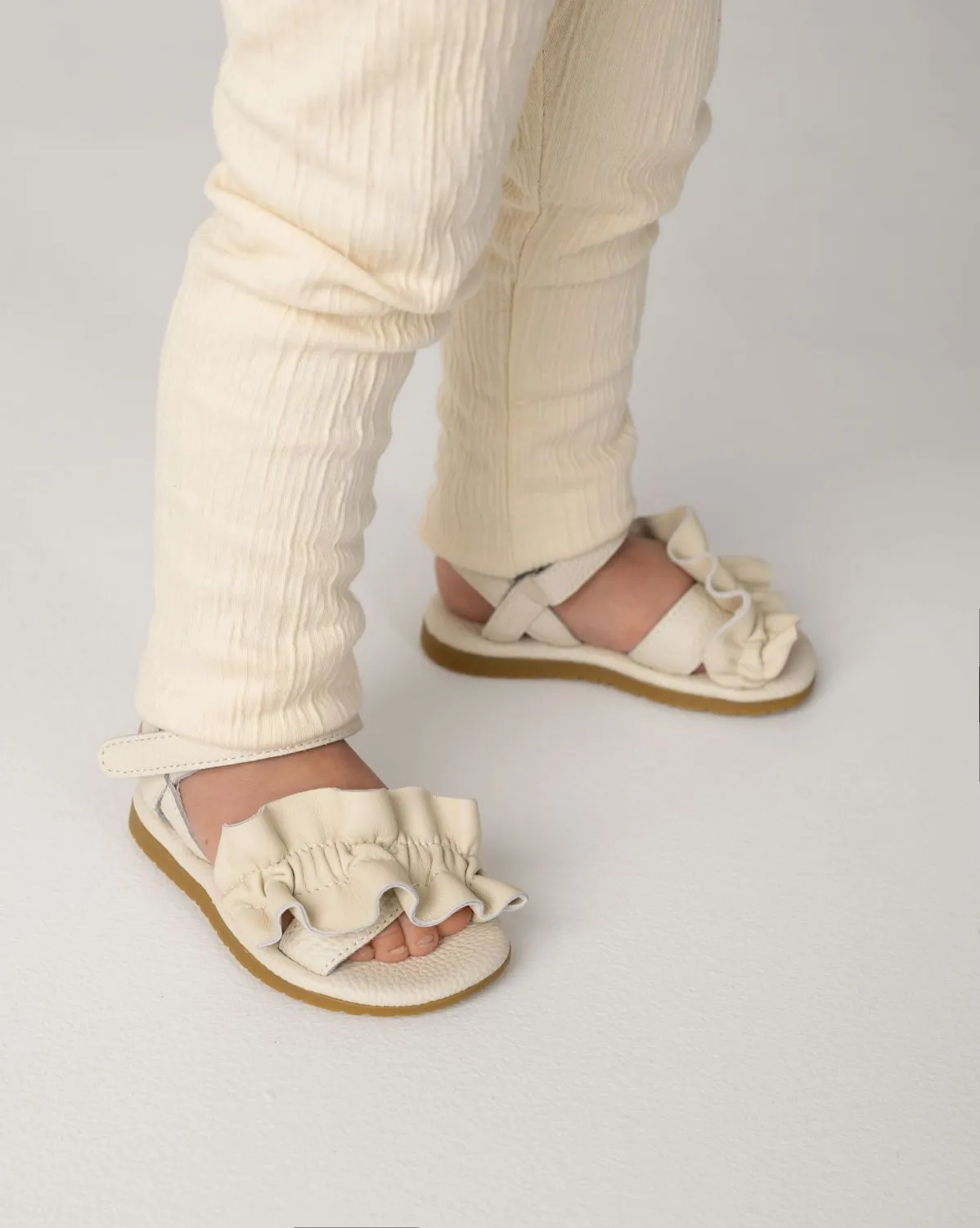 Yine Sandals | Off White Leather
